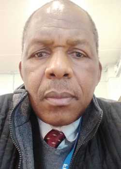 01,Ndabezinhle Tshuma Monarch 25  profile image