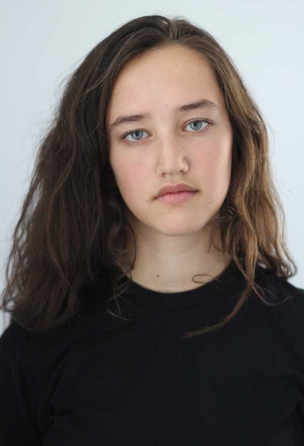 01,Niamh Groenen Monarch 24 profile image