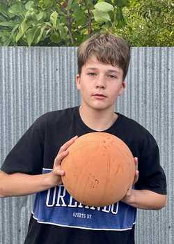 02,Jett Jones Monarch 23  profile image