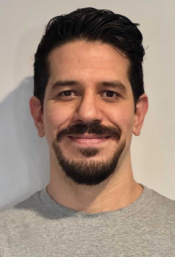 01,Fernando Gonzalez Romo Monarch 24 profile image