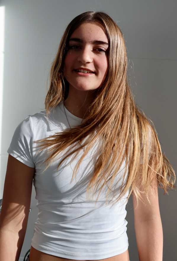 06,Luana Kirchoff Monarch 24  profile image