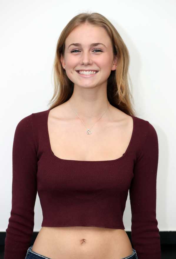 05,Sasha McKenzie Monarch 23 profile image