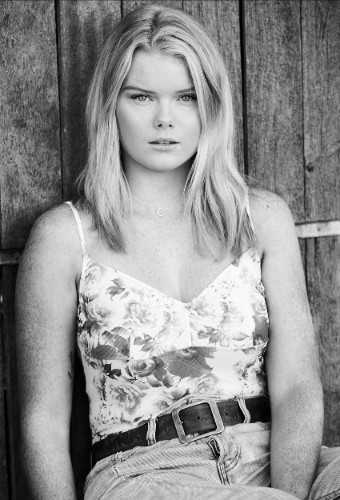 Taylor SmithMckay Monarch Modelshot 3 profile image