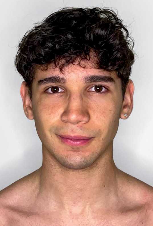 01,Matheus dos santos Monarch 23 profile image