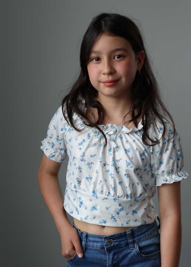 08,Zara Black Monarch 25 profile image