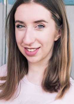 Sarah Latta  profile image