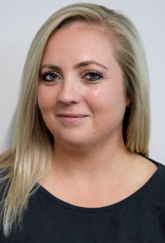 Kelly Lee Sutherland Monarch 2021 Headshot 6 profile image