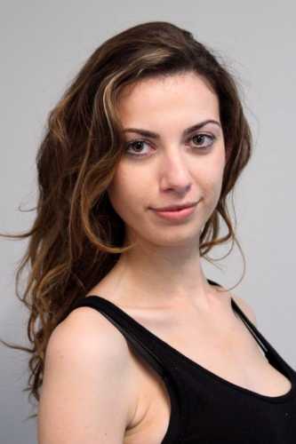 01,Lauren Mackintosh 17 Monarch 7 profile image