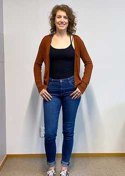02,Laura Palmieri Monarch FullLength 7  profile image