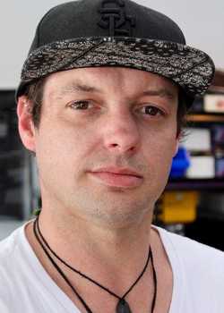 Sam Ross Monarch 01  profile image