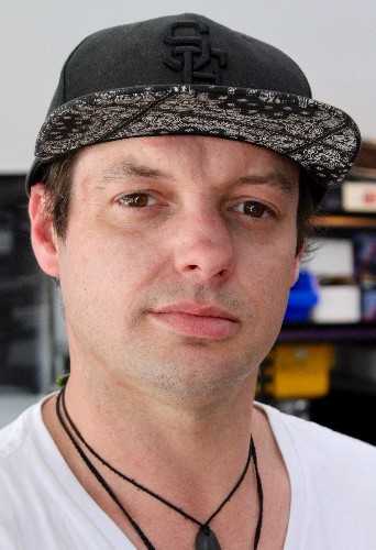 Sam Ross Monarch 01 profile image