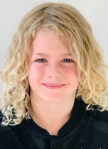 Kelly Swan Monarch 01 profile image