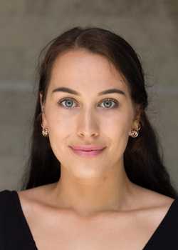 1,Shauni Wallace monarch 18  profile image