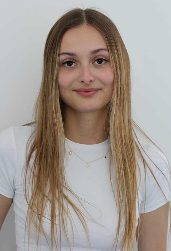 07,Mackenzie Syme Monarch 24 profile image