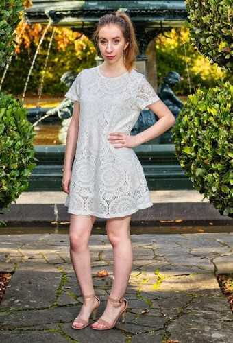 Sarah Latta full length profile image