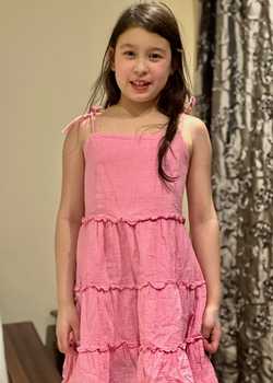 02,Zara Black Monarch 25  profile image