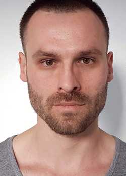 1,Vlad Tichen Monarch 21  profile image