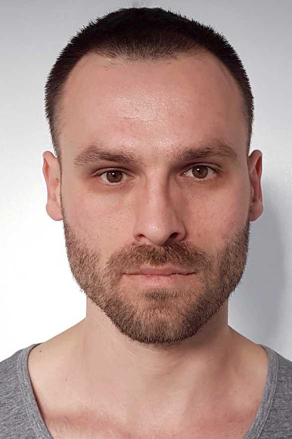 1,Vlad Tichen Monarch 21 profile image